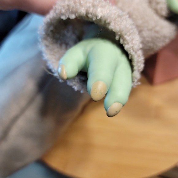 Mattel Star Wars The Child Grogu Plush with Satchel 11" Baby Yoda 2020 Disney - Picture 6 of 10